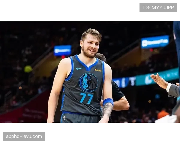 格拉夫传奇再续：大满贯单打冠军荣耀闪耀网球史册