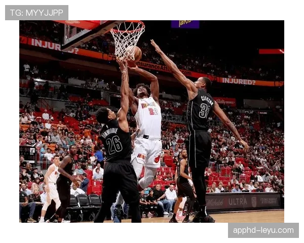 莱万特中路渗透战术奏效，逆转取胜关键战表现抢眼