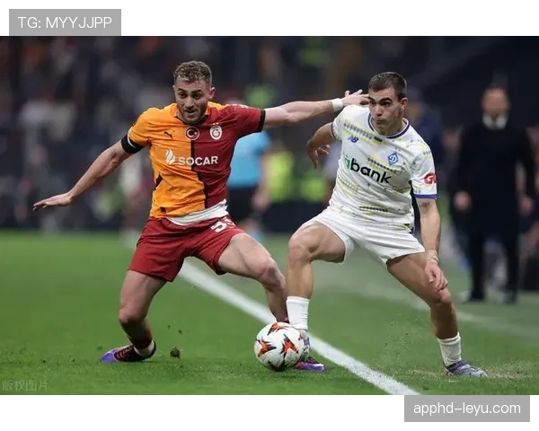 法兰克福欧联杯强势出击，迎战劲敌彰显团队实力