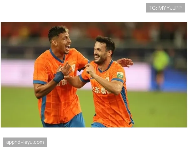 山东泰山点球大战险胜晋级，状态回暖引关注