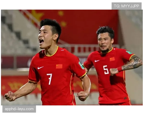 越南队邓文林表现稳健，助球队力克强敌赢得关键胜利